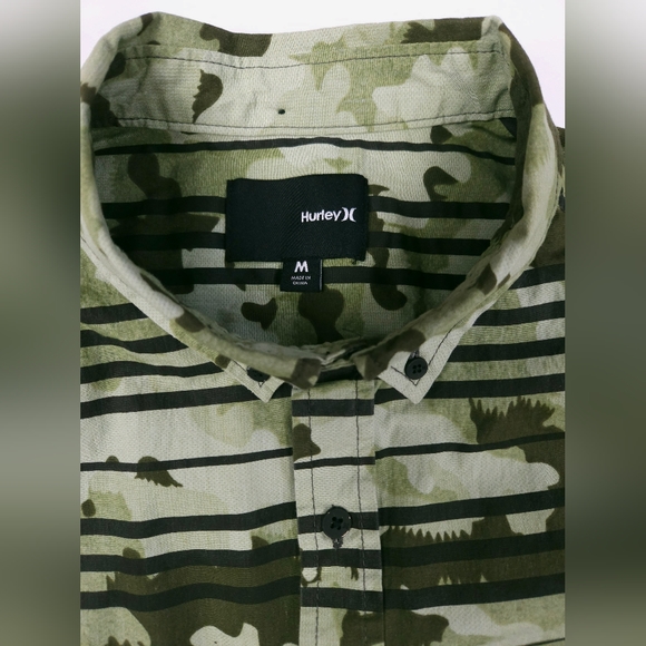 Hurley Argo Camo Palm Casual Short Sleeve Shirt Stripe Green Men's size Medium - Picture 7 of 14